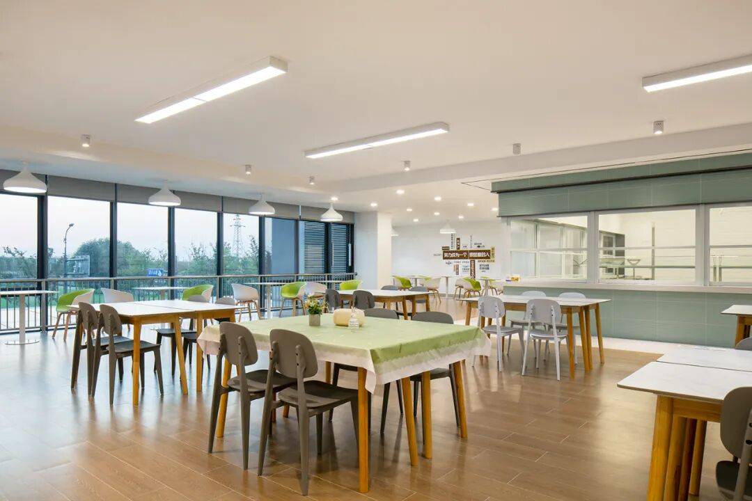 金螳螂 | 南京大學(xué)蘇州附屬幼兒園、小學(xué)、中學(xué)