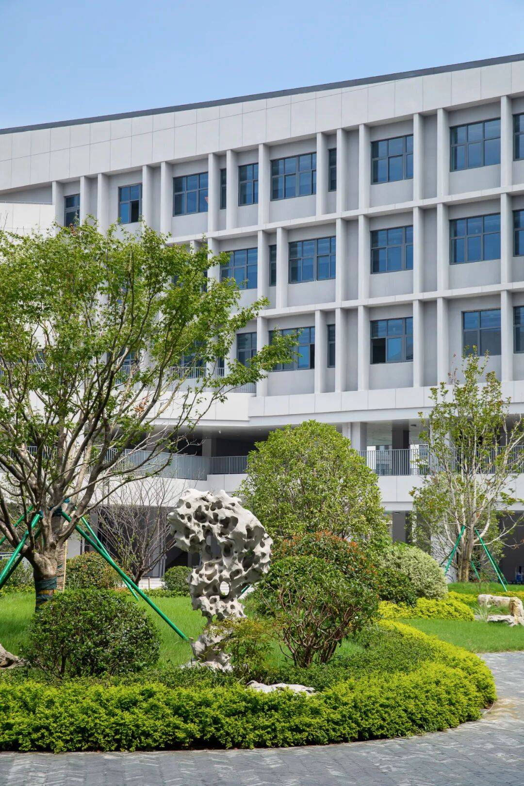 金螳螂 | 南京大學(xué)蘇州附屬幼兒園、小學(xué)、中學(xué)